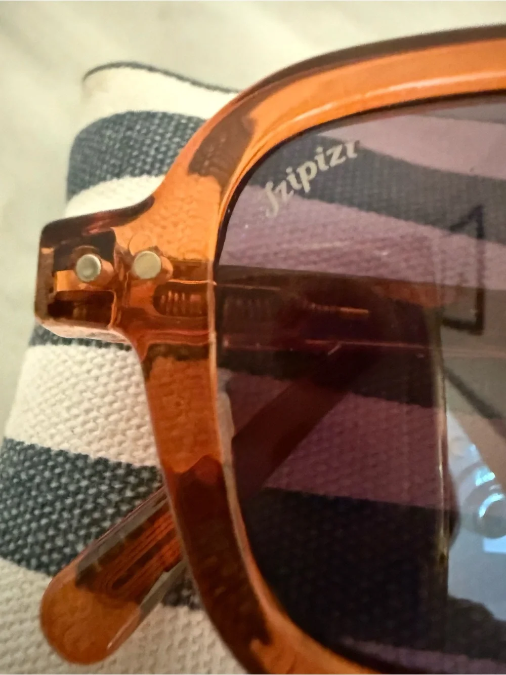 NWOT: IZIPIZI Sunglasses, Sun Play in Orange Smash, 100% UV Protection